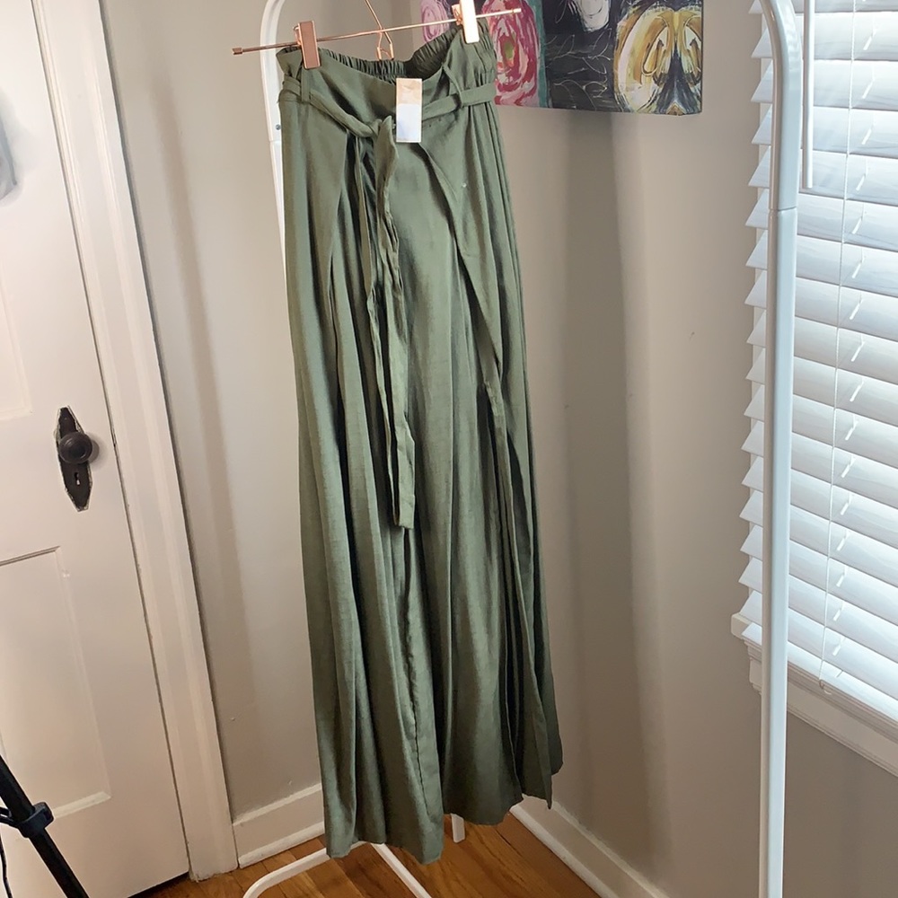 New with tags boutique green pants